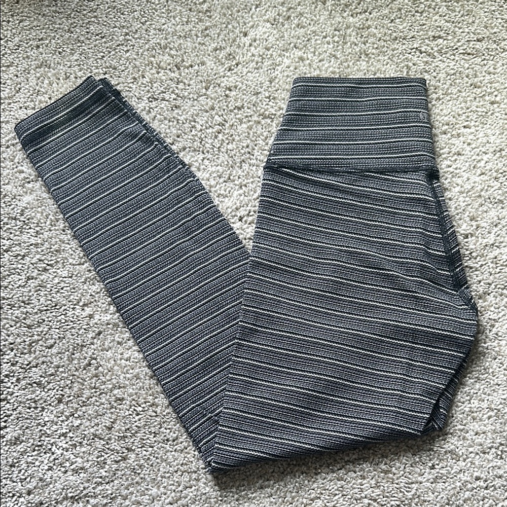 grey striped lulu leggings